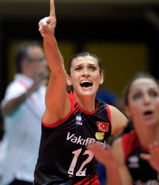 Женская сборная России по волейболу проиграла Турции и вышла из чемпионата. Фоторепортаж с матча. Фото: Claudio Villa/Getty Images