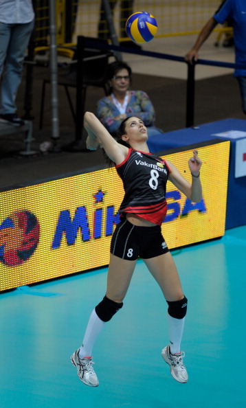 Женская сборная России по волейболу проиграла Турции и вышла из чемпионата. Фоторепортаж с матча. Фото: Claudio Villa/Getty Images