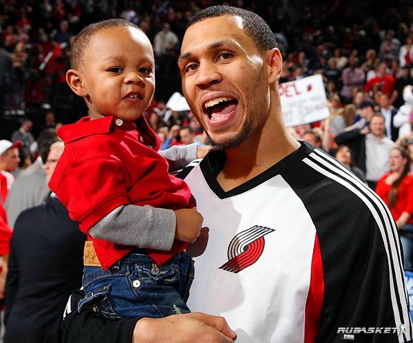 НБА: "Брендан Рой - хочу снова пробиться в стартовый состав" НБА: "Брендан Рой - хочу снова пробиться в стартовый состав"