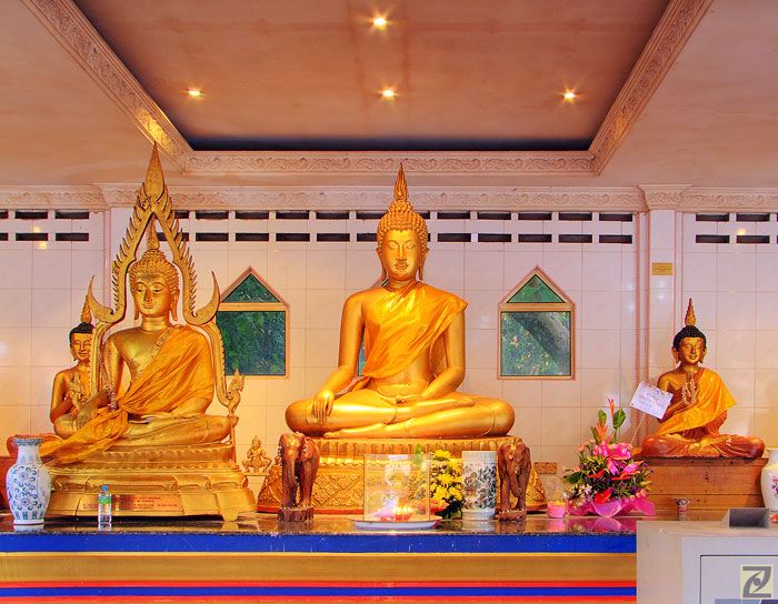 Статуя Будды из чистого золота в Храме Золотого Будды. Фото: tlchua99/flickr.com