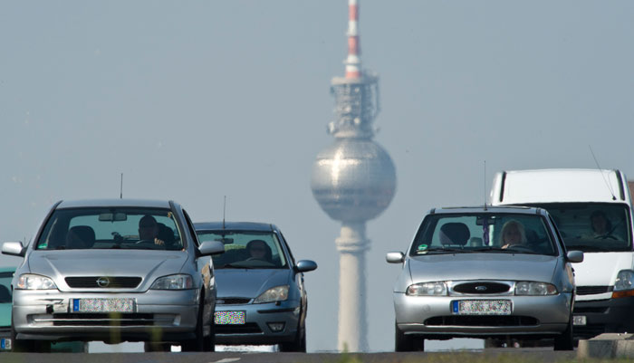 Дороги в Германии абсолютно бесплатны и это особенно радует, поскольку качество их восхитительное. Фото: JOHN MACDOUGALL/AFP/GettyImages