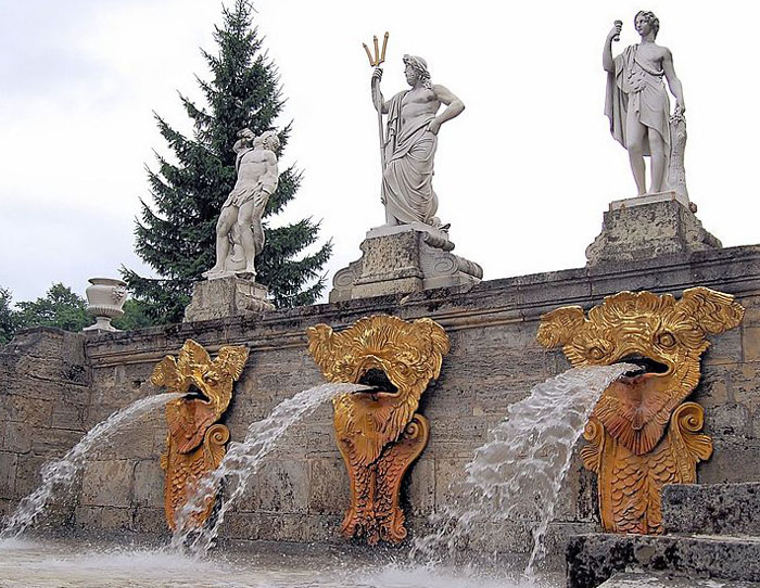 Каскад Золотая гора, Петергоф. Фото: Мария 111/commons.wikimedia.org