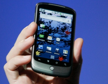 Nexus One с операционной системой Android испортил репутациюФото:Google. ROBERT GALBRAITH/AFP/Getty Images Nexus One с операционной системой Android испортил репутациюФото:Google. ROBERT GALBRAITH/AFP/Getty Images