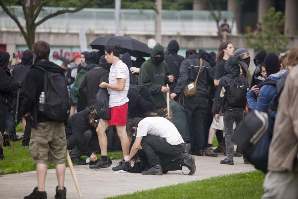 Антиглобалисты в Торонто устроили погромы, пытаясь сорвать саммит G20. Фоторепортаж. Фото: GEOFF ROBINS/AFP/Getty Images