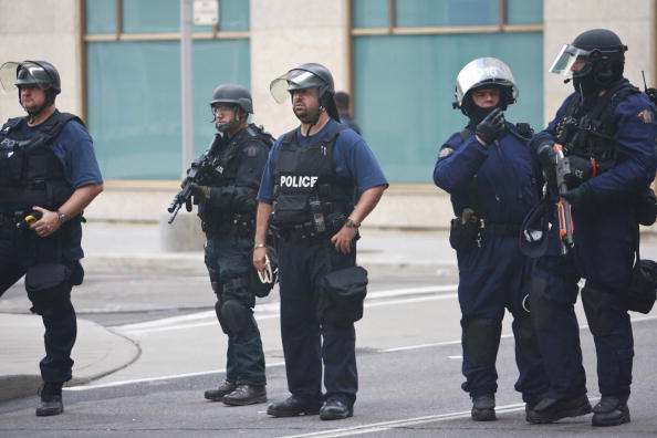 Антиглобалисты в Торонто устроили погромы, пытаясь сорвать саммит G20. Фоторепортаж. Фото: GEOFF ROBINS/AFP/Getty Images