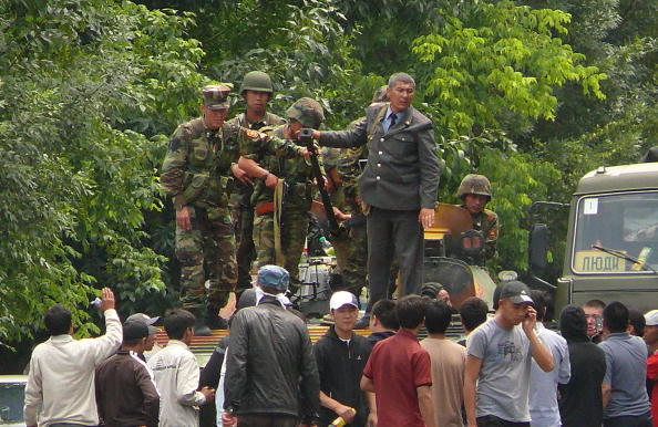 Ситуация в Оше остается напряженной. Фоторепортаж. Фото: OLEG NEKRASOV/AFP/Getty Images