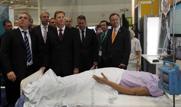 Фоторепортаж об открытии выставки CeBIT в Австралии, посвященной высоким технологиям. Фото: Lisa Maree Williams/Getty Images Фоторепортаж об открытии выставки CeBIT в Австралии, посвященной высоким технологиям. Фото: Lisa Maree Williams/Getty Images