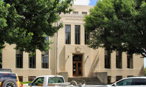 Historic_rockwall_county_courthouse_2014