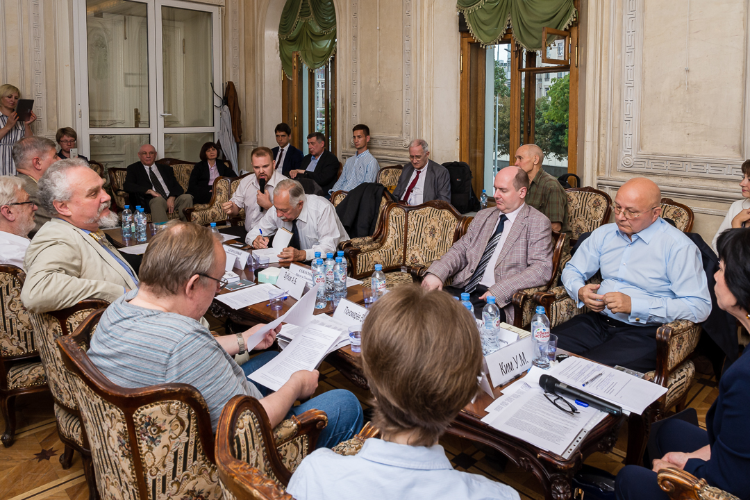 Запрет книги, разоблачающей преступления коммунизма, осудили в Москве