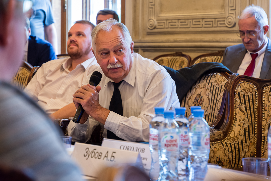 Запрет книги, разоблачающей преступления коммунизма, осудили в Москве