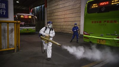 Новый коронавирус распространяется на 4,5 метра в закрытой среде, выяснили исследователи