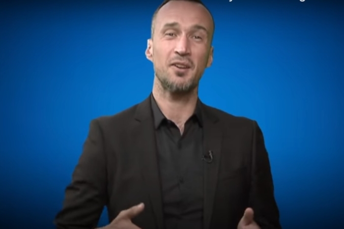 «Мой мозг перестроился». Мужчина на год отказался от выпивки и поразился изменениям Скриншот/South China Morning Post/youtube.com | Epoch Times Россия