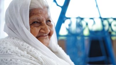 90-летняя женщина выжила в борьбе с COVID-19 и дала совет всем заболевшим