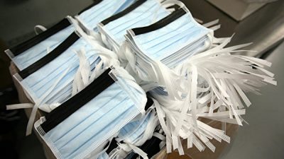 Страны сокращают заказы на китайские маски из-за низкого качества, что привело к финансовым потерям китайских производителей