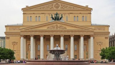 В Большом театре демонтировали 247 неудобных мест
