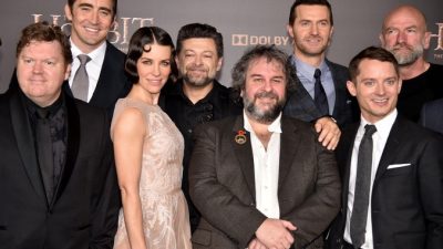 Питер Джексон представил картину «Хоббит: Битва пяти воинств», заключительную часть истории Бильбо Бэггинса, а Ридли Скотт показал свой новый блокбастер