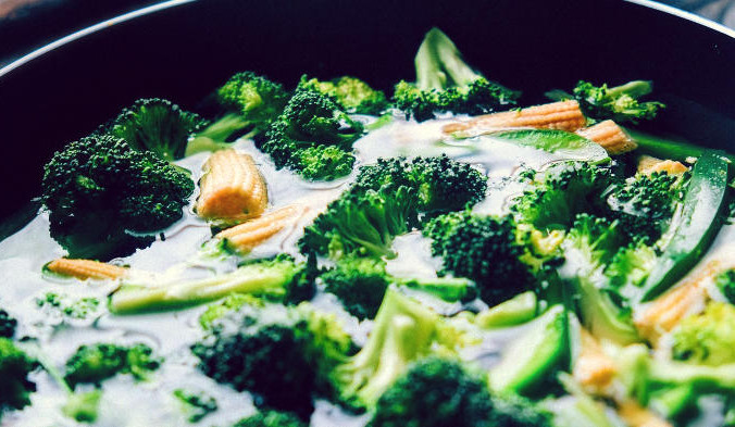 Вещество, содержащееся в брокколи, облегчает работу митохондрий и продлевает жизнь клеткам нашего организма. Фото: Pexels/pixabay/CC0 Public Domain