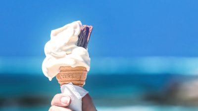 Многие из нас даже не догадываются, что они имеют зависимость от сладкого. Фото: stevepb/pixabay/CC0 Public Domain