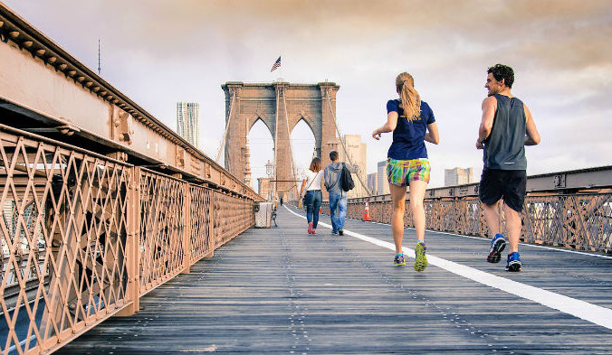 О чём думают люди во время бега? Регулярные физические упражнения (к примеру, бег) могут повлиять не только на ваш внешний вид, но и на вашу ДНК. Фото: Unsplash/pixabay/CC0 Public Domain | Epoch Times Россия