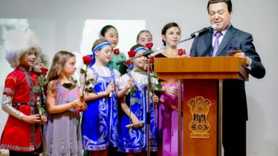 Иосифа Кобзона лишили звания почётного гражданина Полтавы