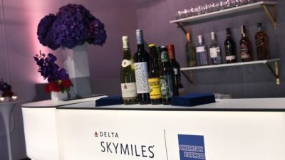 Какие авиакомпании ввели временное ограничение на алкоголь в период пандемии?