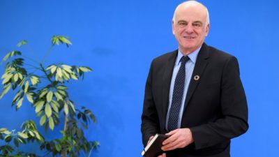 Эксперт ВОЗ предупреждает о вреде жёстких карантинных мер против COVID-19