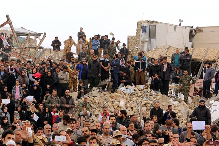 руины после землетрясения