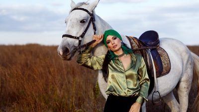 девушка мода тюрбан