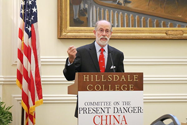 Фрэнк Гаффни, вице-председатель «Комитета по существующей угрозе: Китай» (CPDC)