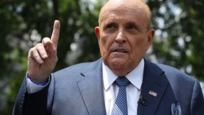 600 000 голосов вызывают сомнения, говорит личный адвокат Трампа