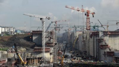 Китай хочет долю в Панамском канале