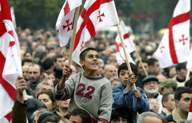 Революция роз в Грузии в 2003 года.