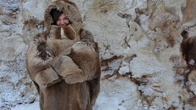 Певица Варвара и модельер Елена Шипилова вернули модниц к истокам российской культуры