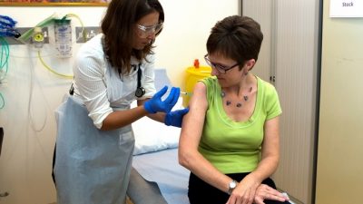 От лихорадки Эбола страдает экономика африканских стран