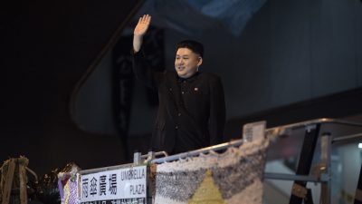 Гонконгский «Ким Чен Ын» поддержал демократические протесты