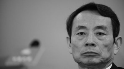 Цзян Цземинь, бывший директор Комиссии по надзору за государственными активами и управлению, в Гонконге 25 марта 2010 г. (Майк Кларк / AFP / Getty Images)