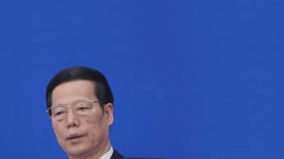 Чжан Гаоли на пресс-конференции после закрытия сессии Всекитайского собрания народных представителей (ВСНП) в Большом зале народов 17 марта 2013 года в Пекине, Китай. Фото: Feng Li/Getty Images)