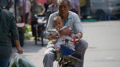 «Политика двух детей» Китая не решит проблему старения населения