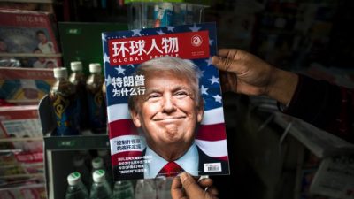 Фото Трампа на обложке китайского журнала Global People на пресс-стенде в Шанхае 14 ноября 2016 года. Фото: Johannes EiseleAFP/Getty Images