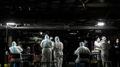 Повторное заражение Covid-19 отмечено во многих районах Китая. Пекин перекладывает ответственность на местные власти