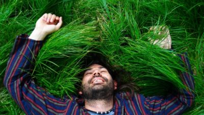 Раковый больной попал в загробный мир, но предпочёл вернуться к боли и страданиям. Потому что так надо