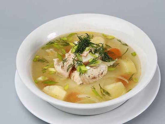 Уха по-царски. Как приготовить уху по старинному рецепту Уха из окуня. Фото: sovetnika.net | Epoch Times Россия