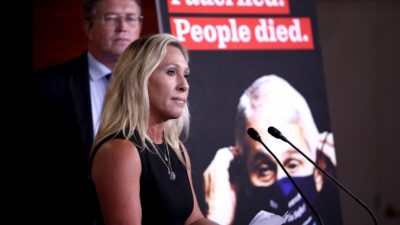 Главный инфекционист США: Часть учёных считает, что COVID-19 был создан