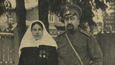 Куприн, призванный в чине поручика на Первую мировую войну, с Елизаветой Морицевной Куприной (в форме сестры милосердия) Фото: ru.wikipedia.org (Общественное достояние)