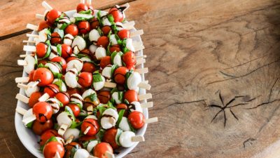 Простые рецепты на день рождения могут порадовать гостей яркостью и разнообразием