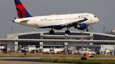 Авиакомпания Delta сообщила о прибыли во II квартале в размере $652 млн