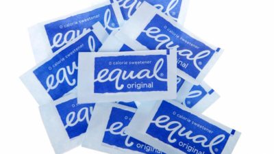 Как искусственные подсластители разрушают кишечник