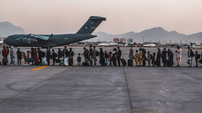 Посольство США в Кабуле советует американцам избегать аэропорта, ссылаясь на угрозы безопасности