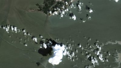 Нефтяное пятно разлилось на 20 километров у побережья США после урагана «Ида»