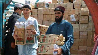 Китай и Пакистан спешат оказать помощь Афганистану, пока Запад раздумывает